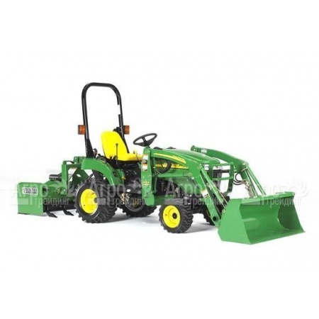 Многофункциональный минитрактор John Deere 2320 в Самаре